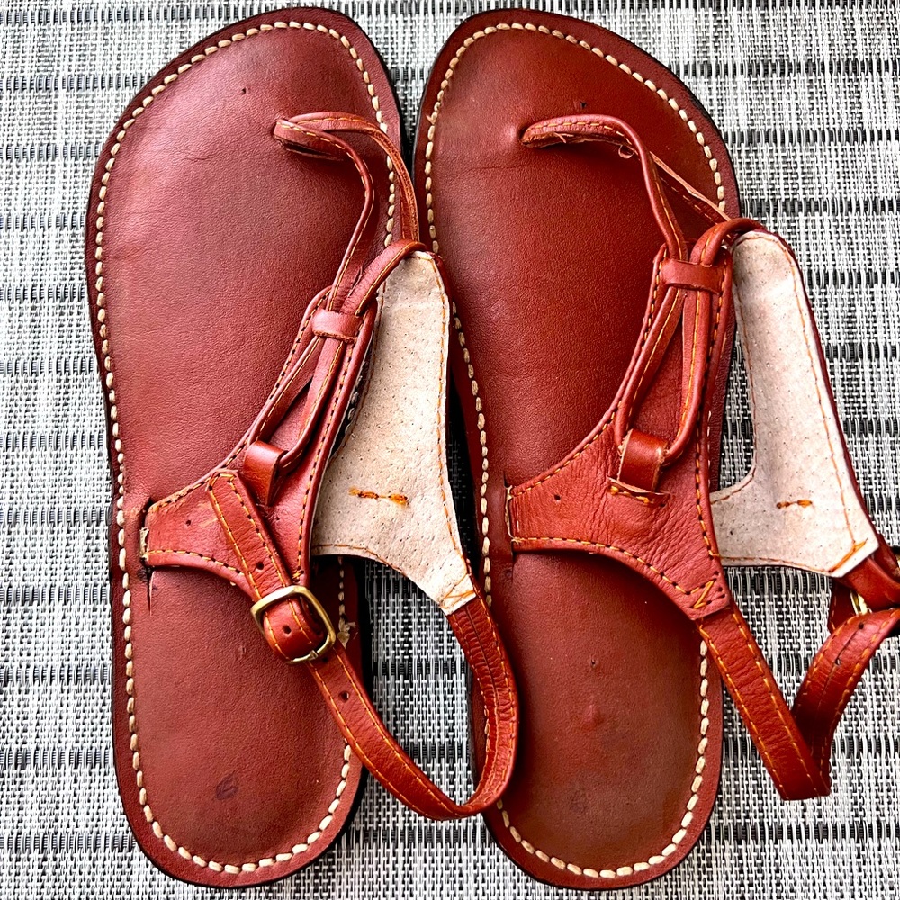 Sandals - Picture 1 of 6